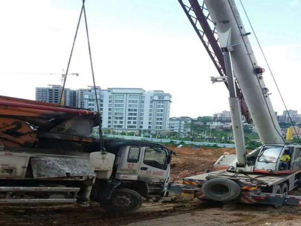 港闸区吊车出租公司电话_高空吊车出租需要注意哪些事项